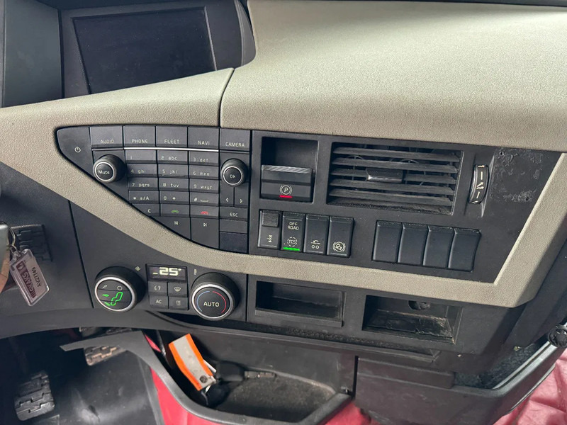 משאית מנוף Volvo FH 500 8X4 - EURO 6 + HIAB 622 EP-6 HIPRO + REMOTE CONTROL: תמונה 18