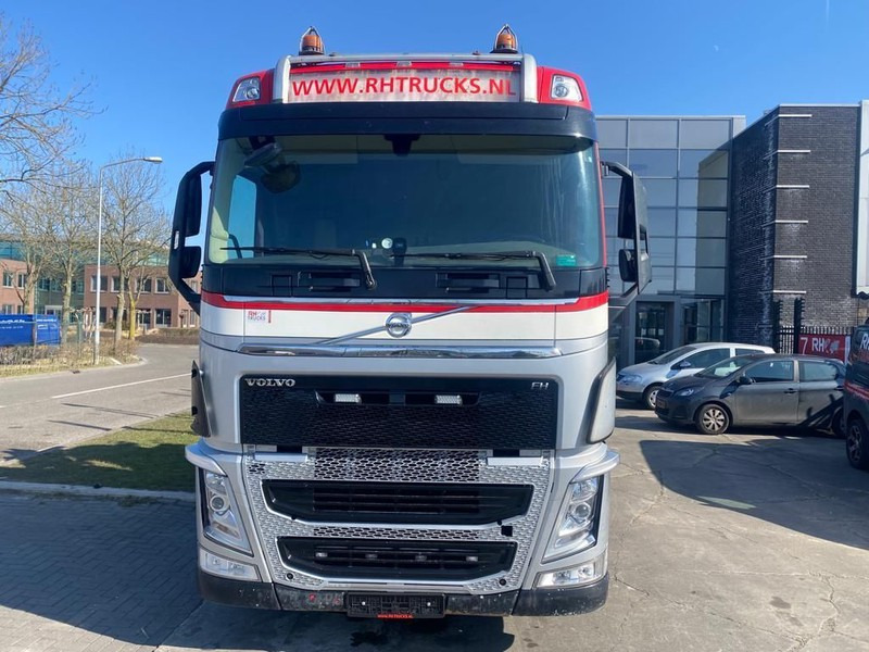 יחידת טרקטור Volvo FH 540 6X4 EURO 6 + EPSILON S260Z96 + TRAILER 4 AXLE DOLL: תמונה 8
