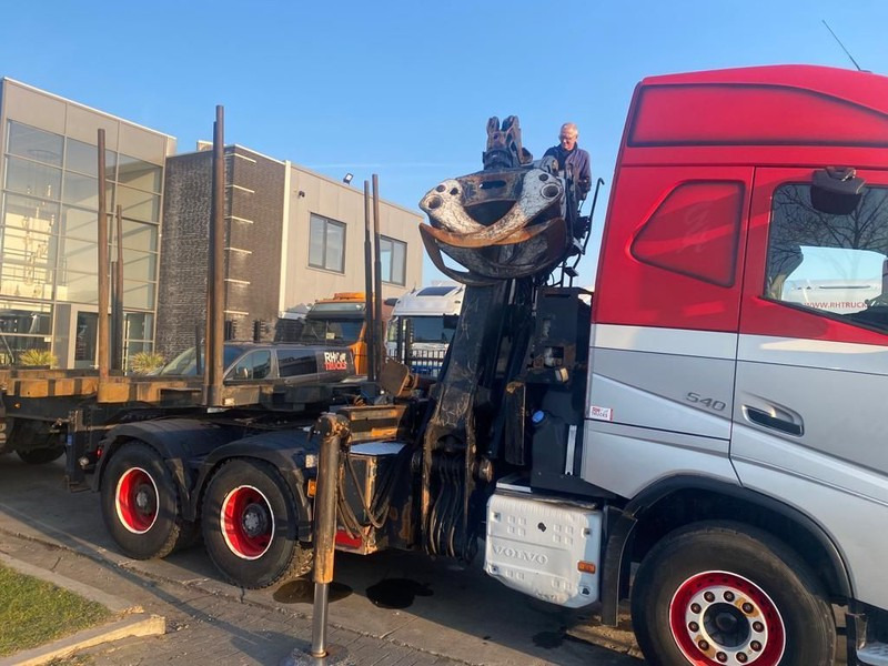 יחידת טרקטור Volvo FH 540 6X4 EURO 6 + EPSILON S260Z96 + TRAILER 4 AXLE DOLL: תמונה 11