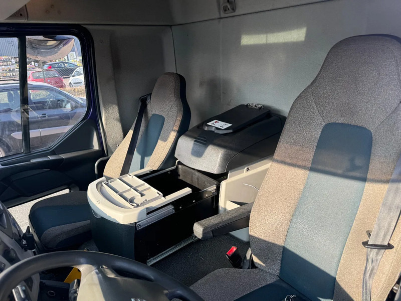 משאית תיבה Volvo FL 250 4X2 EURO 6 BOX DHOLLANDIA 1500 KG: תמונה 16