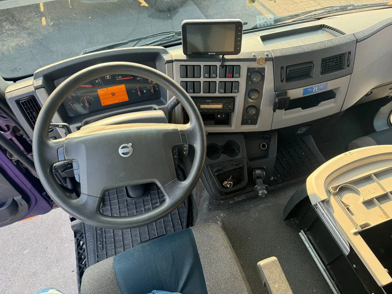 משאית תיבה Volvo FL 250 4X2 EURO 6 BOX DHOLLANDIA 1500 KG: תמונה 17