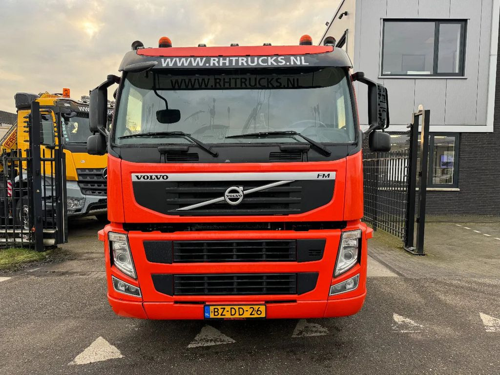 Volvo FM 370 6X2 EURO 6 ONLY 507675 KM - יחידת טרקטור: תמונה 2 Volvo FM 370 6X2 EURO 6 ONLY 507675 KM - יחידת טרקטור: תמונה 2