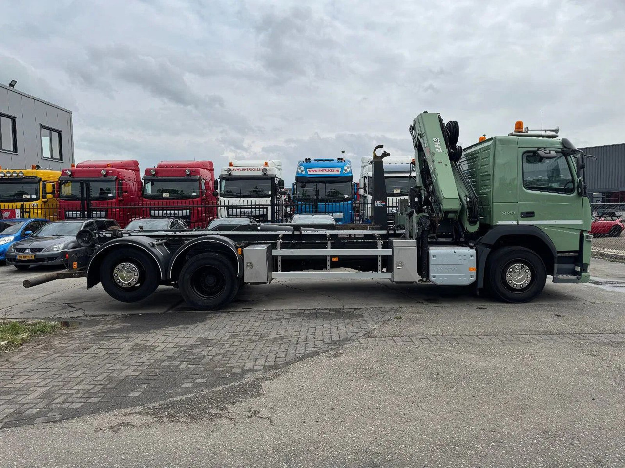 משאית מנוף Volvo FM 370 6X2 VDL 21T HOOK + HIAB 211 + REMOTE CONT: תמונה 12