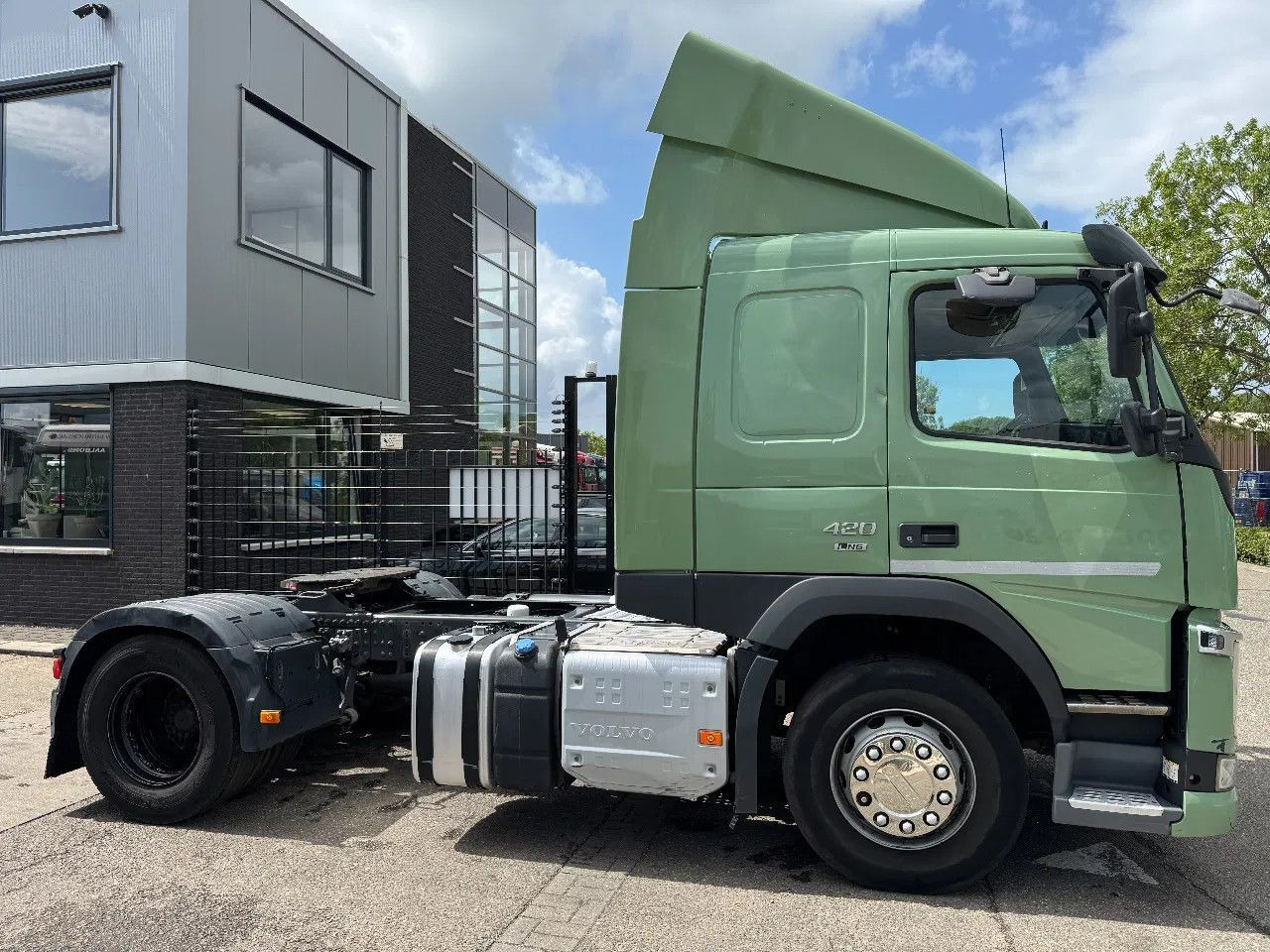 Volvo FM 420 4X2 - DIESEL & LNG GAS - יחידת טרקטור: תמונה 4 Volvo FM 420 4X2 - DIESEL & LNG GAS - יחידת טרקטור: תמונה 4
