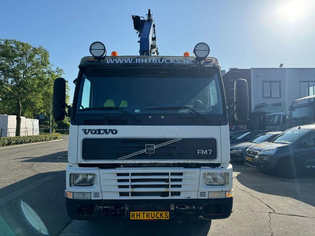 Volvo FM 7.290 4X2 EURO 2 + PM 22SP5 + REMOTE CONTROL - משאית צד נופל/ שטוחה, משאית מנוף: תמונה 2 Volvo FM 7.290 4X2 EURO 2 + PM 22SP5 + REMOTE CONTROL - משאית צד נופל/ שטוחה, משאית מנוף: תמונה 2