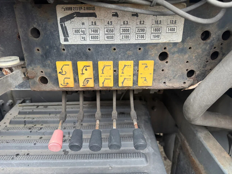 Volvo FM 9.340 6X2 EURO 5 HIAB 211 EP3 + REMOTE CONTROL - משאית מנוף: תמונה 5 Volvo FM 9.340 6X2 EURO 5 HIAB 211 EP3 + REMOTE CONTROL - משאית מנוף: תמונה 5