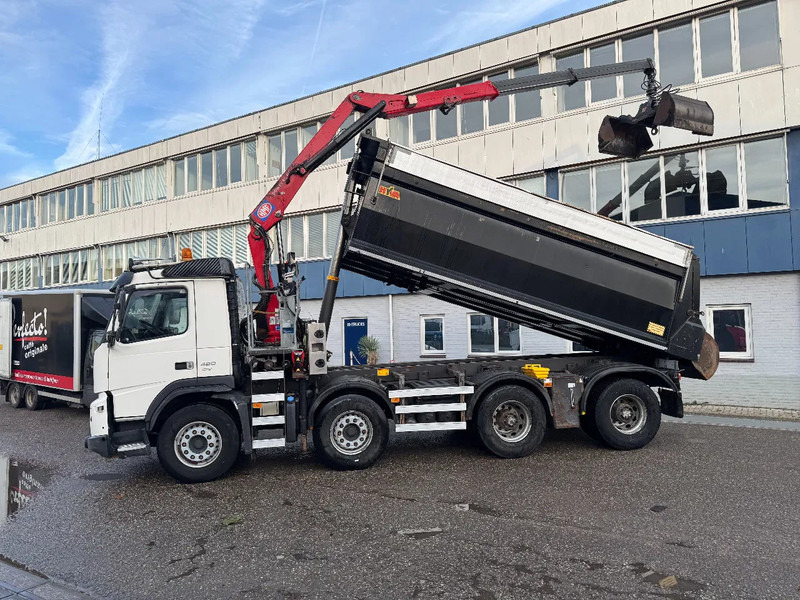 Volvo FMX 420 8X4 HMF 1643Z2 + REMOTE CONTROL + HYVA KIPPER - מזהיר, משאית מנוף: תמונה 2 Volvo FMX 420 8X4 HMF 1643Z2 + REMOTE CONTROL + HYVA KIPPER - מזהיר, משאית מנוף: תמונה 2