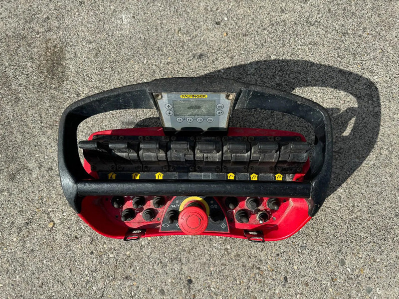 Volvo FMX 460 8X4 PALFINGER PK53002 + FLY JIP AN REMOTE CONTROLE, LAST AXEL STEERING - משאית מנוף: תמונה 5 Volvo FMX 460 8X4 PALFINGER PK53002 + FLY JIP AN REMOTE CONTROLE, LAST AXEL STEERING - משאית מנוף: תמונה 5