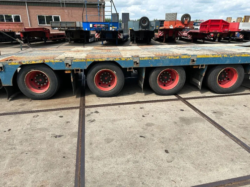 Wielton 4 AXEL WITH RAMPS - סמיטריילר עם מטען נמוך: תמונה 4 Wielton 4 AXEL WITH RAMPS - סמיטריילר עם מטען נמוך: תמונה 4