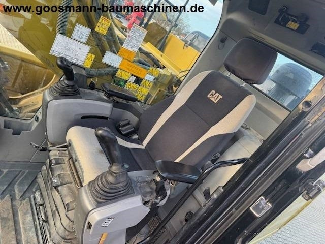 CAT 323 EL - מחפר סורק: תמונה 3 CAT 323 EL - מחפר סורק: תמונה 3