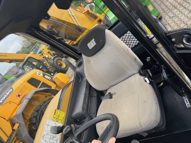 CATERPILLAR TH 414 - מפעיל טלסקופי: תמונה 3 CATERPILLAR TH 414 - מפעיל טלסקופי: תמונה 3