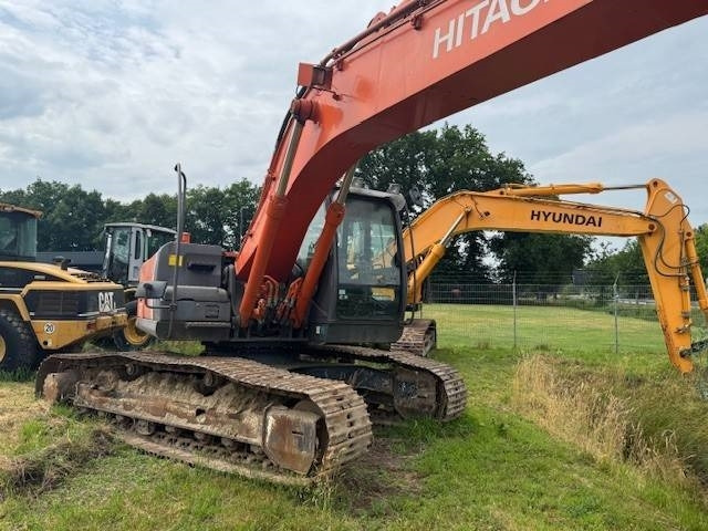 HITACHI ZX 210LC - מחפר סורק: תמונה 3 HITACHI ZX 210LC - מחפר סורק: תמונה 3