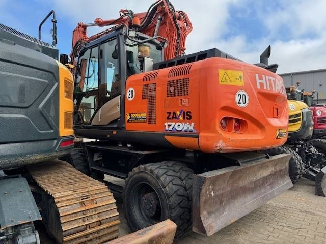 Hitachi ZX 170 W - מחפר גלגלים: תמונה 3 Hitachi ZX 170 W - מחפר גלגלים: תמונה 3