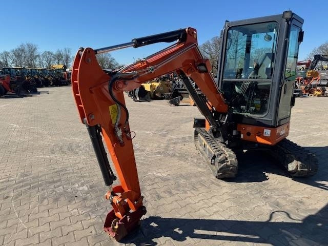 Hitachi ZX 26 U-6 CR - מיני מחפר: תמונה 3 Hitachi ZX 26 U-6 CR - מיני מחפר: תמונה 3