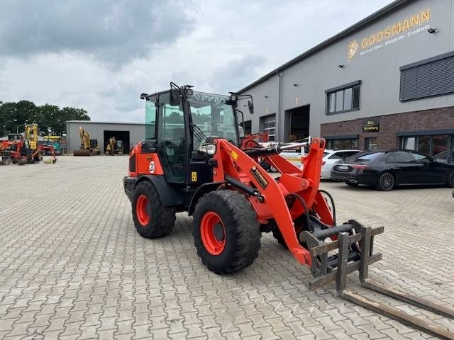 KUBOTA R090 - מעמיס גלגלים: תמונה 5 KUBOTA R090 - מעמיס גלגלים: תמונה 5
