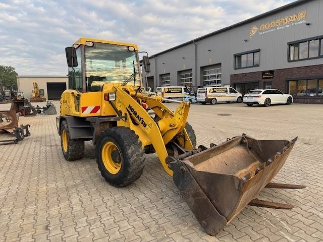 Komatsu WA 65-3 - מעמיס גלגלים: תמונה 5 Komatsu WA 65-3 - מעמיס גלגלים: תמונה 5