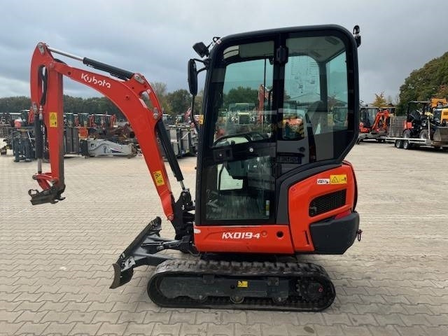 Kubota KX 019-4 - מיני מחפר: תמונה 2 Kubota KX 019-4 - מיני מחפר: תמונה 2
