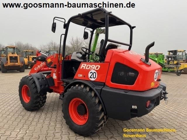 Kubota R 090 - מעמיס גלגלים: תמונה 2 Kubota R 090 - מעמיס גלגלים: תמונה 2