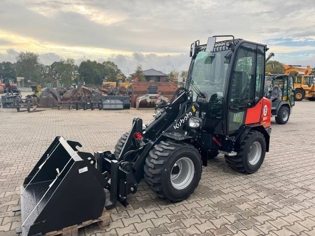 Kubota RT 260-2  - מעמיס גלגלים: תמונה 4 Kubota RT 260-2  - מעמיס גלגלים: תמונה 4
