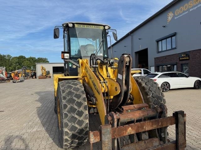 New Holland W 110 B W 110 B - מעמיס גלגלים: תמונה 4 New Holland W 110 B W 110 B - מעמיס גלגלים: תמונה 4