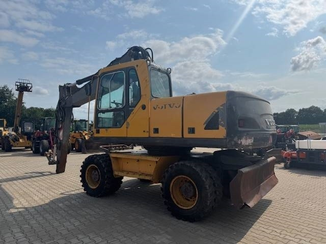 Volvo EW 180 B  - מחפר גלגלים: תמונה 1 Volvo EW 180 B  - מחפר גלגלים: תמונה 1