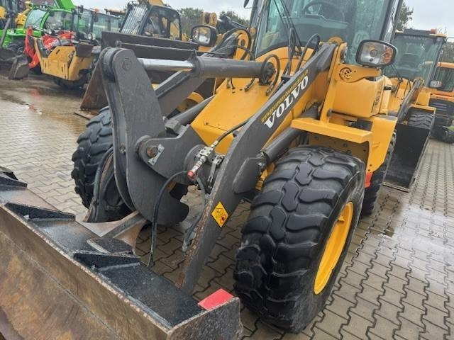 Volvo L 30 G - מעמיס גלגלים: תמונה 4 Volvo L 30 G - מעמיס גלגלים: תמונה 4