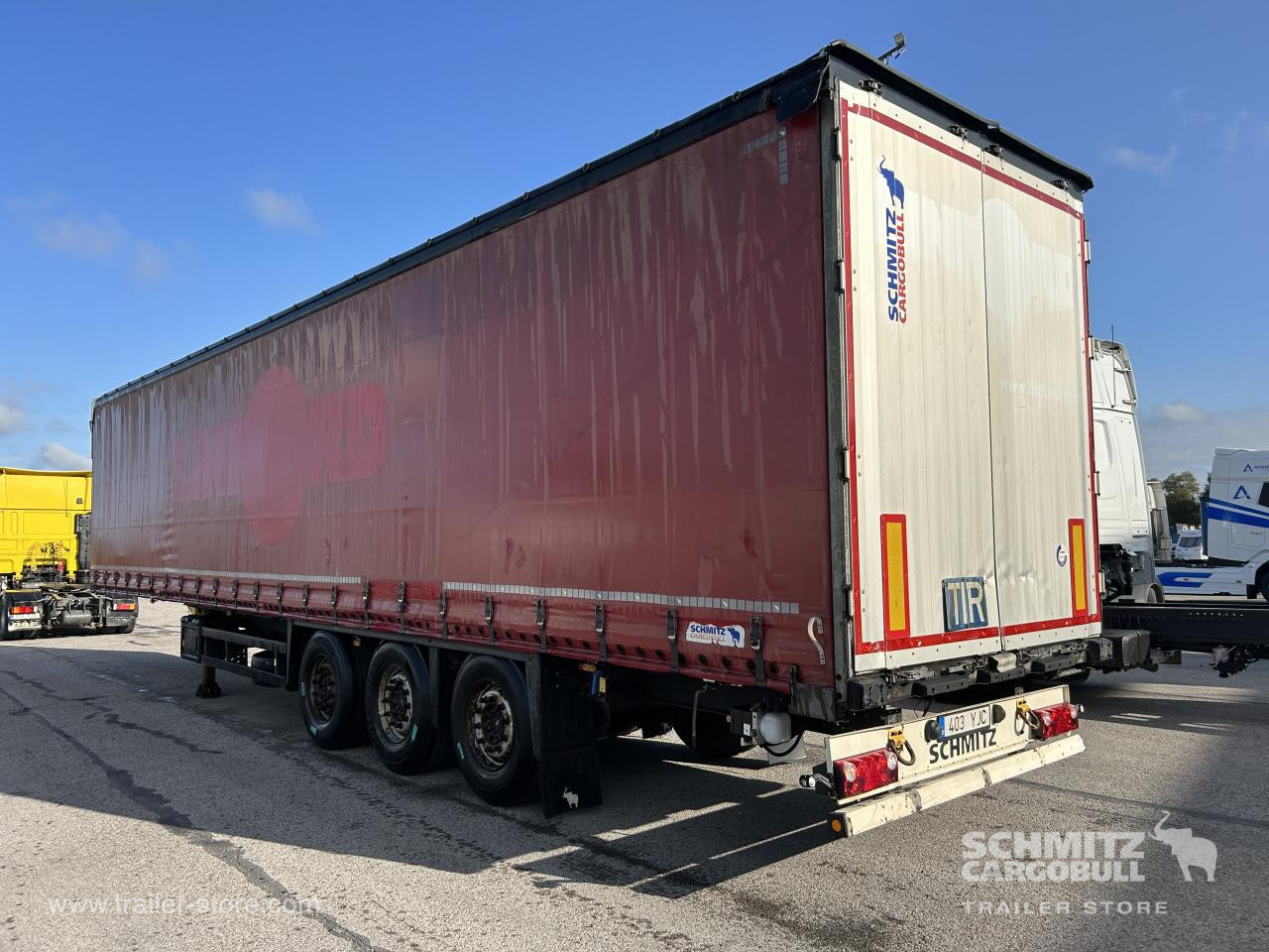 SCHMITZ Curtainsider Standard - סמיטריילר עם וילונות צד: תמונה 1 SCHMITZ Curtainsider Standard - סמיטריילר עם וילונות צד: תמונה 1