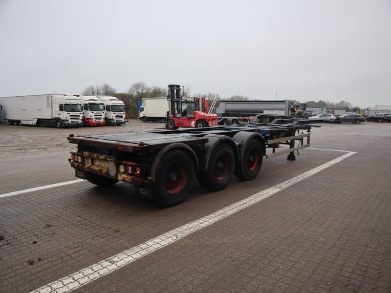 HFR Container chassis / Container-Fahrgestell - סמיטריילר מוביל מכולות/ החלפת גוף: תמונה 2 HFR Container chassis / Container-Fahrgestell - סמיטריילר מוביל מכולות/ החלפת גוף: תמונה 2