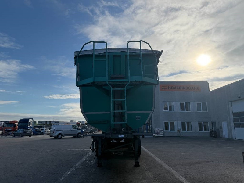 סמיטריילר עם מזהיר KEL-BERG Tipper / Kipper / Tiptrailer: תמונה 9 סמיטריילר עם מזהיר KEL-BERG Tipper / Kipper / Tiptrailer: תמונה 9