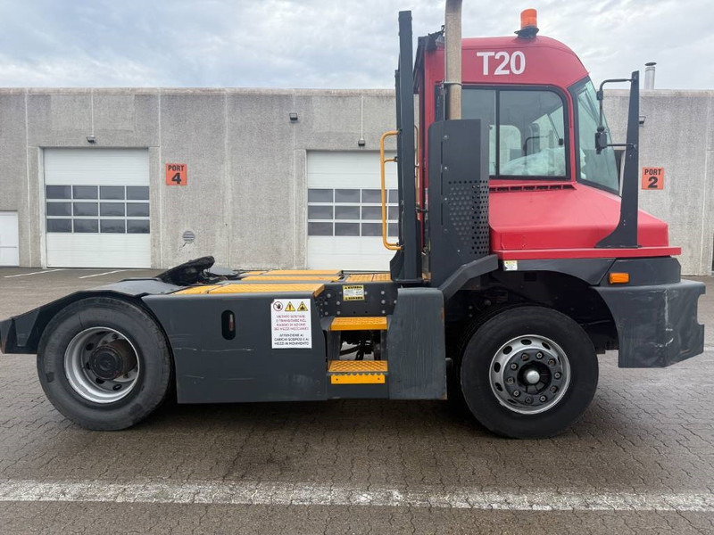 Kalmar Terminal tractor / Terminal-Zugmaschine / - יחידת טרקטור: תמונה 2 Kalmar Terminal tractor / Terminal-Zugmaschine / - יחידת טרקטור: תמונה 2