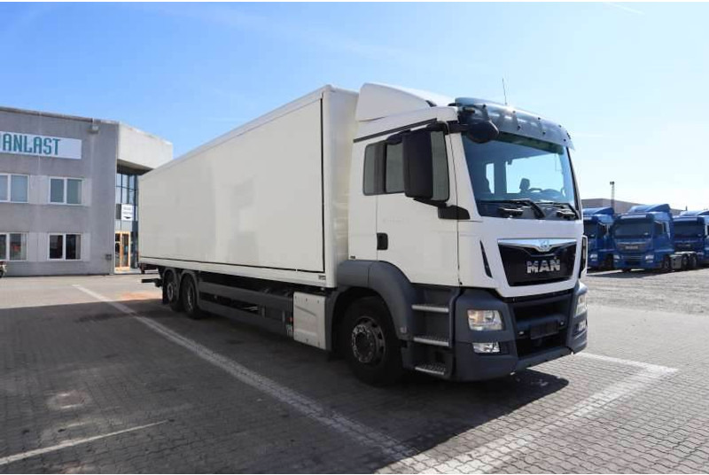 MAN TGS 26.320 EURO 6 - משאית תיבה: תמונה 2 MAN TGS 26.320 EURO 6 - משאית תיבה: תמונה 2