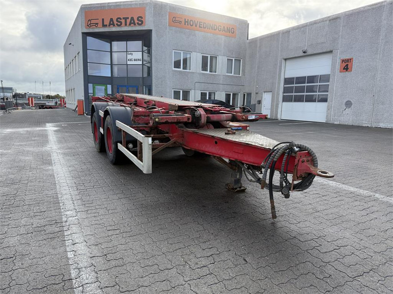 Nopa 2 aks. - קרון נגרר עם מזהיר: תמונה 3 Nopa 2 aks. - קרון נגרר עם מזהיר: תמונה 3