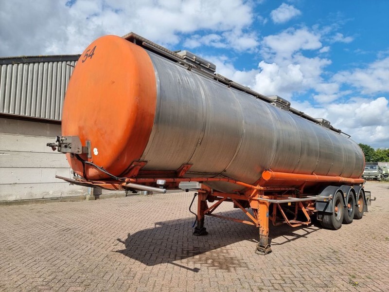 Burg Chemical - INOX - RVS - 31 m3 - 3 Comp. - סמיטריילר מכל: תמונה 2 Burg Chemical - INOX - RVS - 31 m3 - 3 Comp. - סמיטריילר מכל: תמונה 2