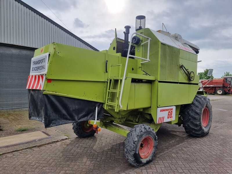 Claas Dominator 68s - מקצרת קומבינה: תמונה 5 Claas Dominator 68s - מקצרת קומבינה: תמונה 5