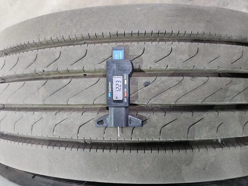 DUNLOP 275/70R22.5 - 12mm profile - צמיג עבור משאית: תמונה 5 DUNLOP 275/70R22.5 - 12mm profile - צמיג עבור משאית: תמונה 5