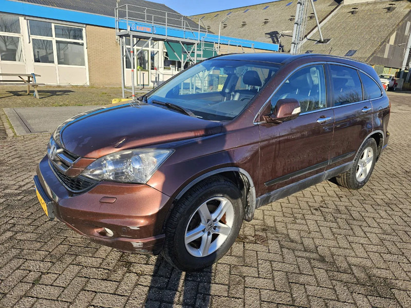 Honda CR-V Manual - מכונית: תמונה 1 Honda CR-V Manual - מכונית: תמונה 1