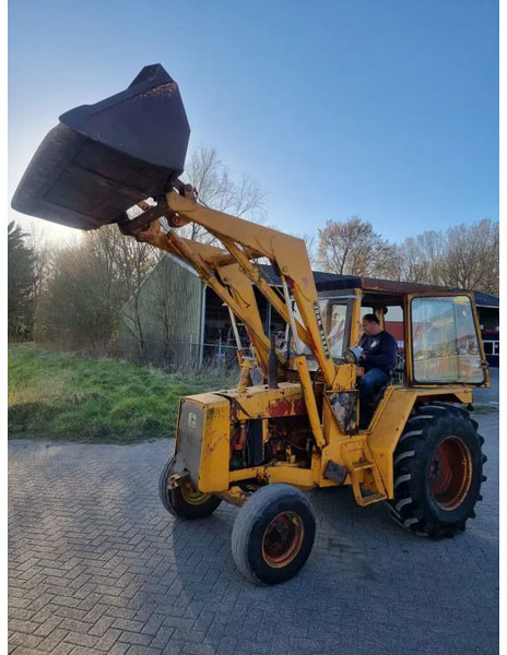 John Deere JD410 - טרקטור חקלאי: תמונה 2 John Deere JD410 - טרקטור חקלאי: תמונה 2