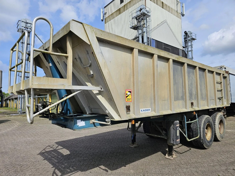Kaiser STEEL CHASSIS - ALU BUCKET - STEELSPRING - DRUM BRAKES - סמיטריילר עם מזהיר: תמונה 1 Kaiser STEEL CHASSIS - ALU BUCKET - STEELSPRING - DRUM BRAKES - סמיטריילר עם מזהיר: תמונה 1