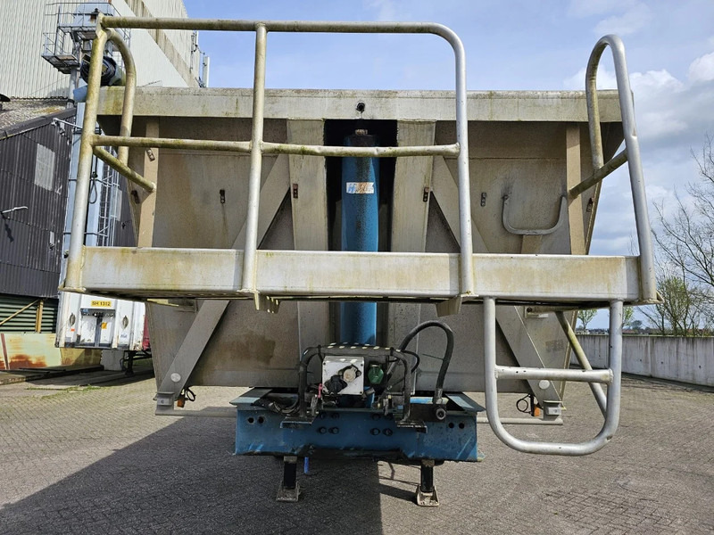 Kaiser STEEL CHASSIS - ALU BUCKET - STEELSPRING - DRUM BRAKES - סמיטריילר עם מזהיר: תמונה 2 Kaiser STEEL CHASSIS - ALU BUCKET - STEELSPRING - DRUM BRAKES - סמיטריילר עם מזהיר: תמונה 2