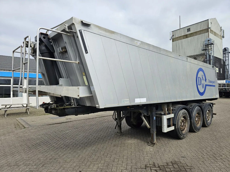Kempf SMK 39/3 AK - SAF - DISC - Lift axle - סמיטריילר עם מזהיר: תמונה 1 Kempf SMK 39/3 AK - SAF - DISC - Lift axle - סמיטריילר עם מזהיר: תמונה 1