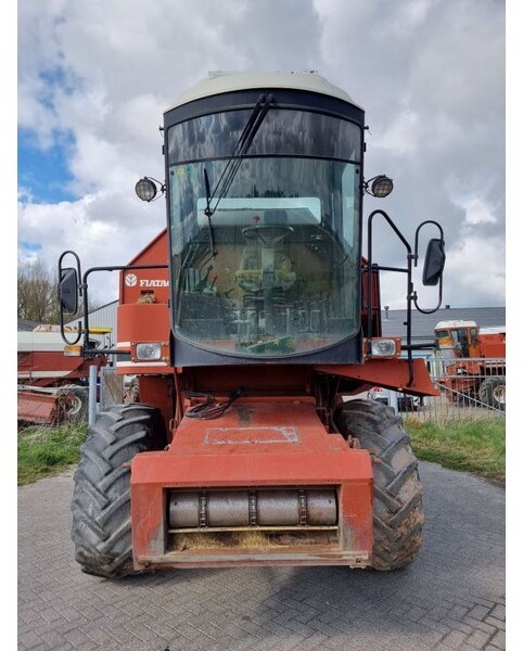 Laverda 3400 - מקצרת קומבינה: תמונה 2 Laverda 3400 - מקצרת קומבינה: תמונה 2