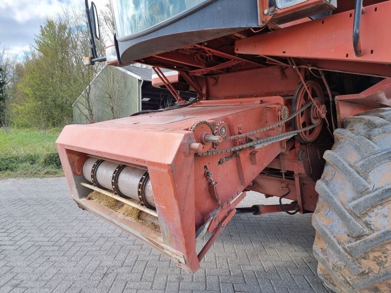 Laverda 3400 - מקצרת קומבינה: תמונה 3 Laverda 3400 - מקצרת קומבינה: תמונה 3