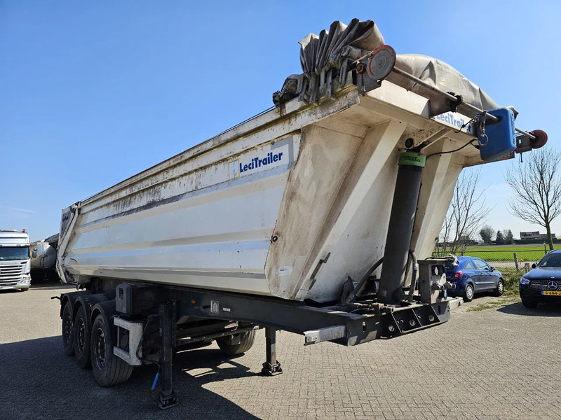 Lecitrailer 3E20 - Lifting axle - סמיטריילר עם מזהיר: תמונה 3 Lecitrailer 3E20 - Lifting axle - סמיטריילר עם מזהיר: תמונה 3