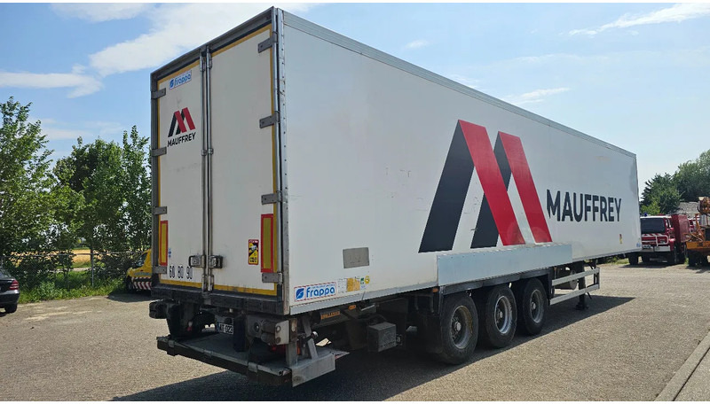 Lecitrailer Carrier Vector 1850 - סמיטריילר עם קירור: תמונה 4 Lecitrailer Carrier Vector 1850 - סמיטריילר עם קירור: תמונה 4