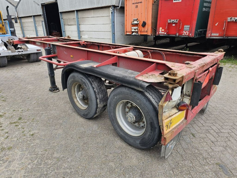 סמיטריילר מוביל מכולות/ החלפת גוף Netam-Fruehauf STEELSPRING - DRUMBRAKES: תמונה 8