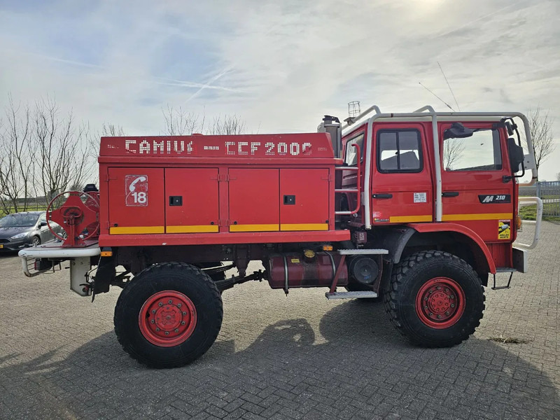 Renault M210 2000L Watertank - משאית אש: תמונה 4 Renault M210 2000L Watertank - משאית אש: תמונה 4