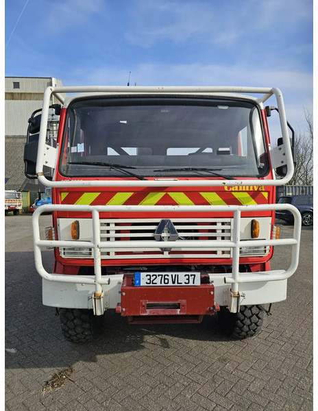 Renault M210 2000L Watertank - משאית אש: תמונה 2 Renault M210 2000L Watertank - משאית אש: תמונה 2