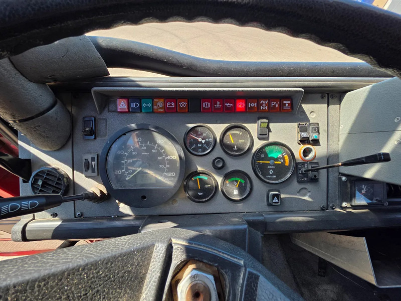 משאית אש Renault Midliner 210 M210: תמונה 11