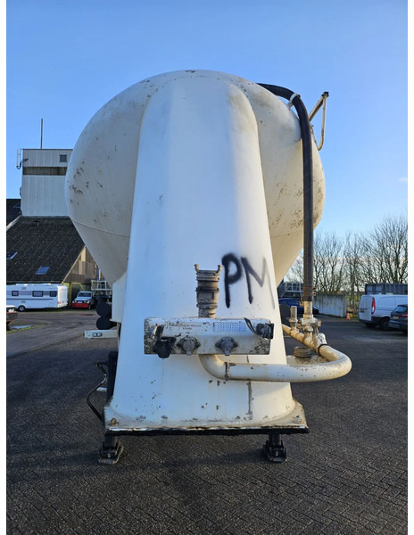 SPITZER SF2443PI - 43000L - סמיטריילר מכל: תמונה 2 SPITZER SF2443PI - 43000L - סמיטריילר מכל: תמונה 2