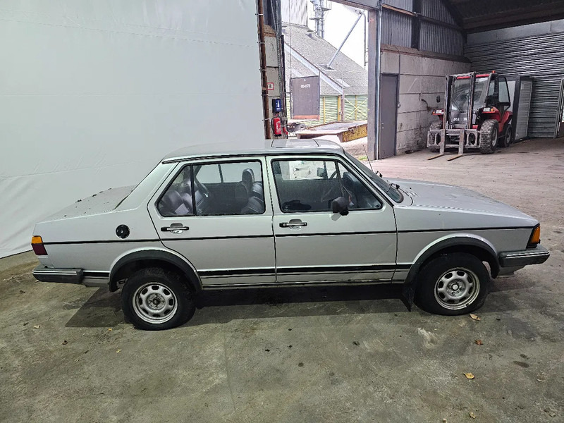 Volkswagen Jetta M1/AA - סדאן: תמונה 5 Volkswagen Jetta M1/AA - סדאן: תמונה 5